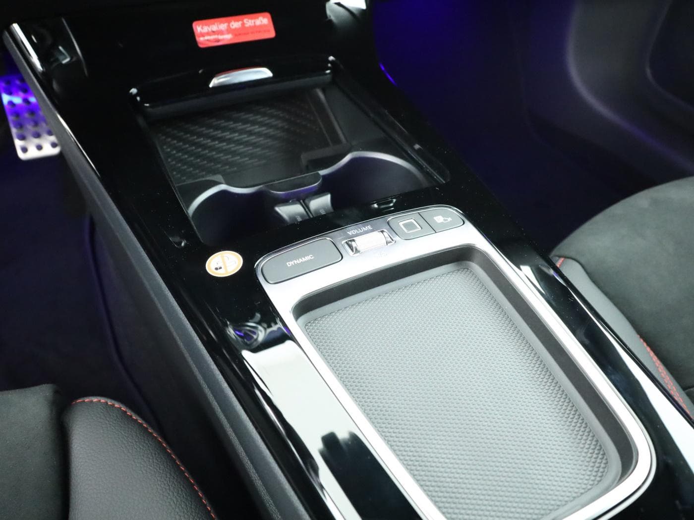 Mercedes-Benz CLA 180 Coup Bild 15