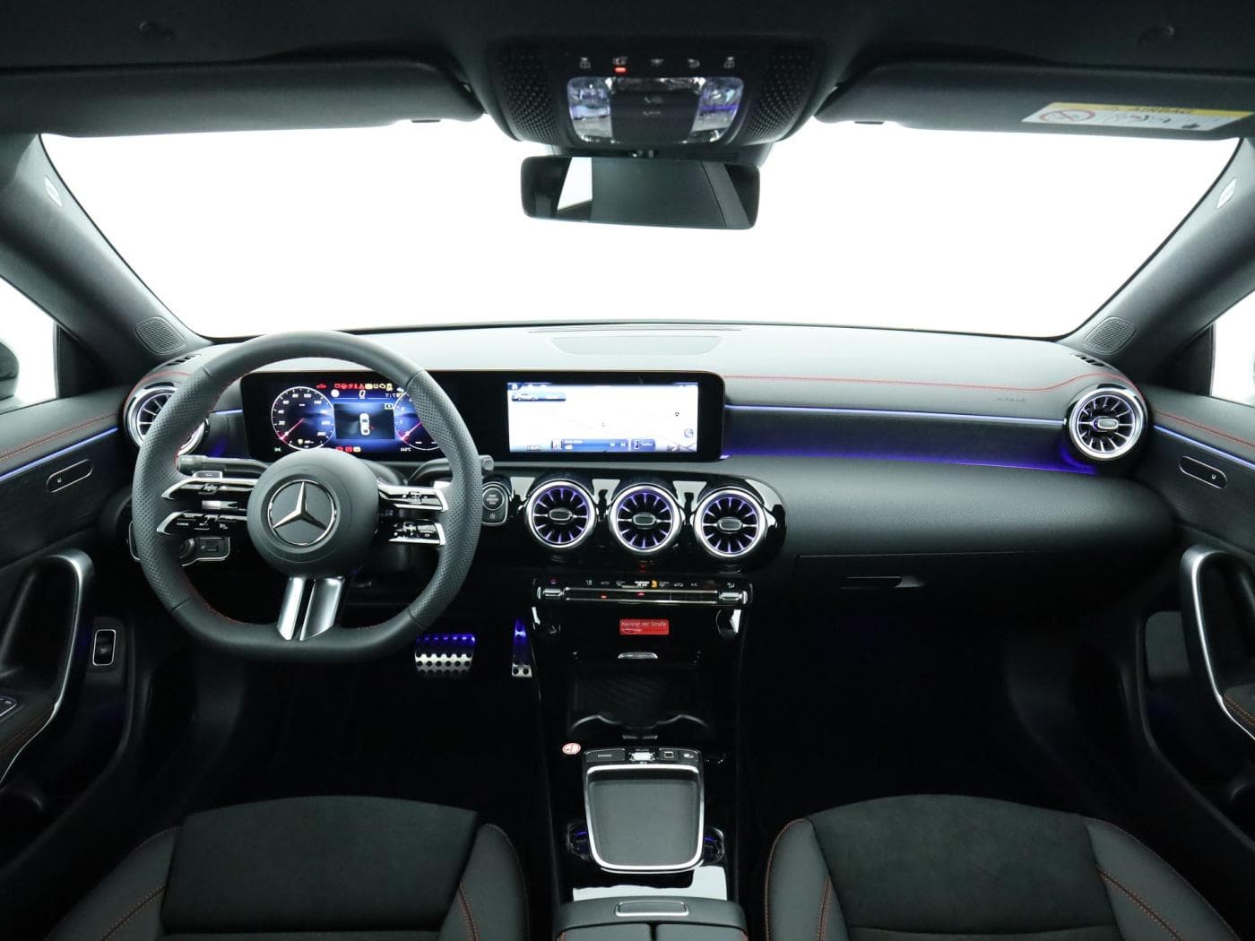 Mercedes-Benz CLA 180 Coup Bild 19