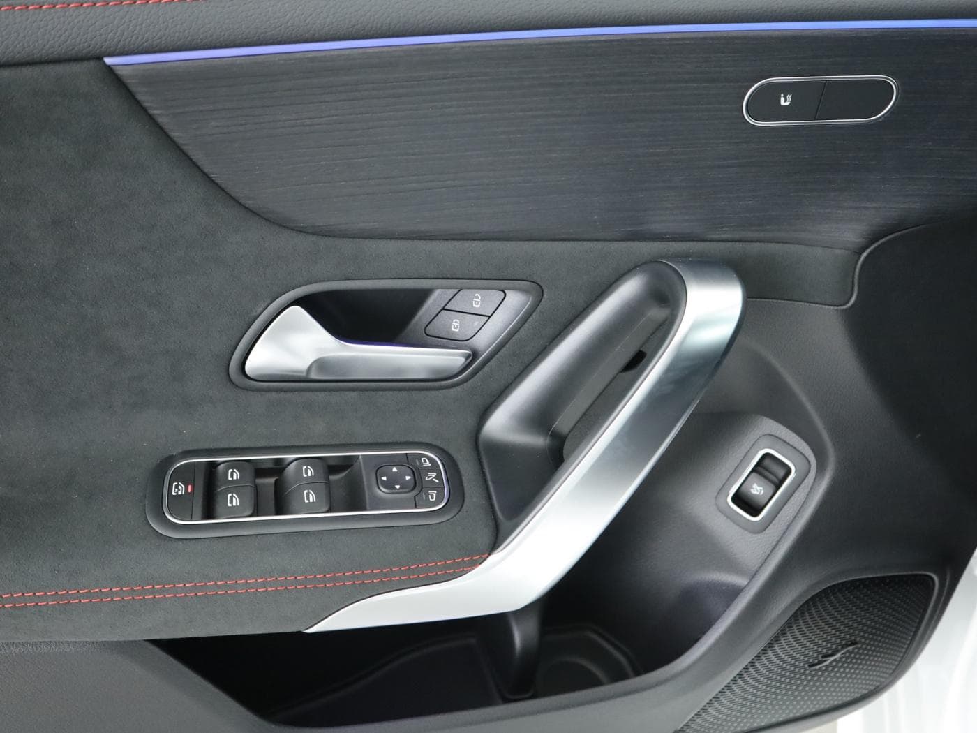 Mercedes-Benz CLA 180 Coup Bild 20