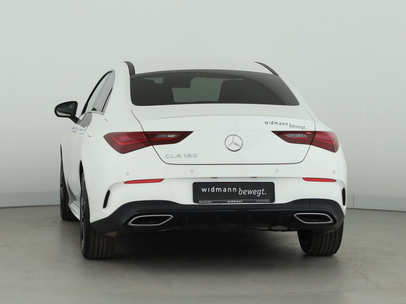 Mercedes-Benz CLA 180 Coup Bild 4