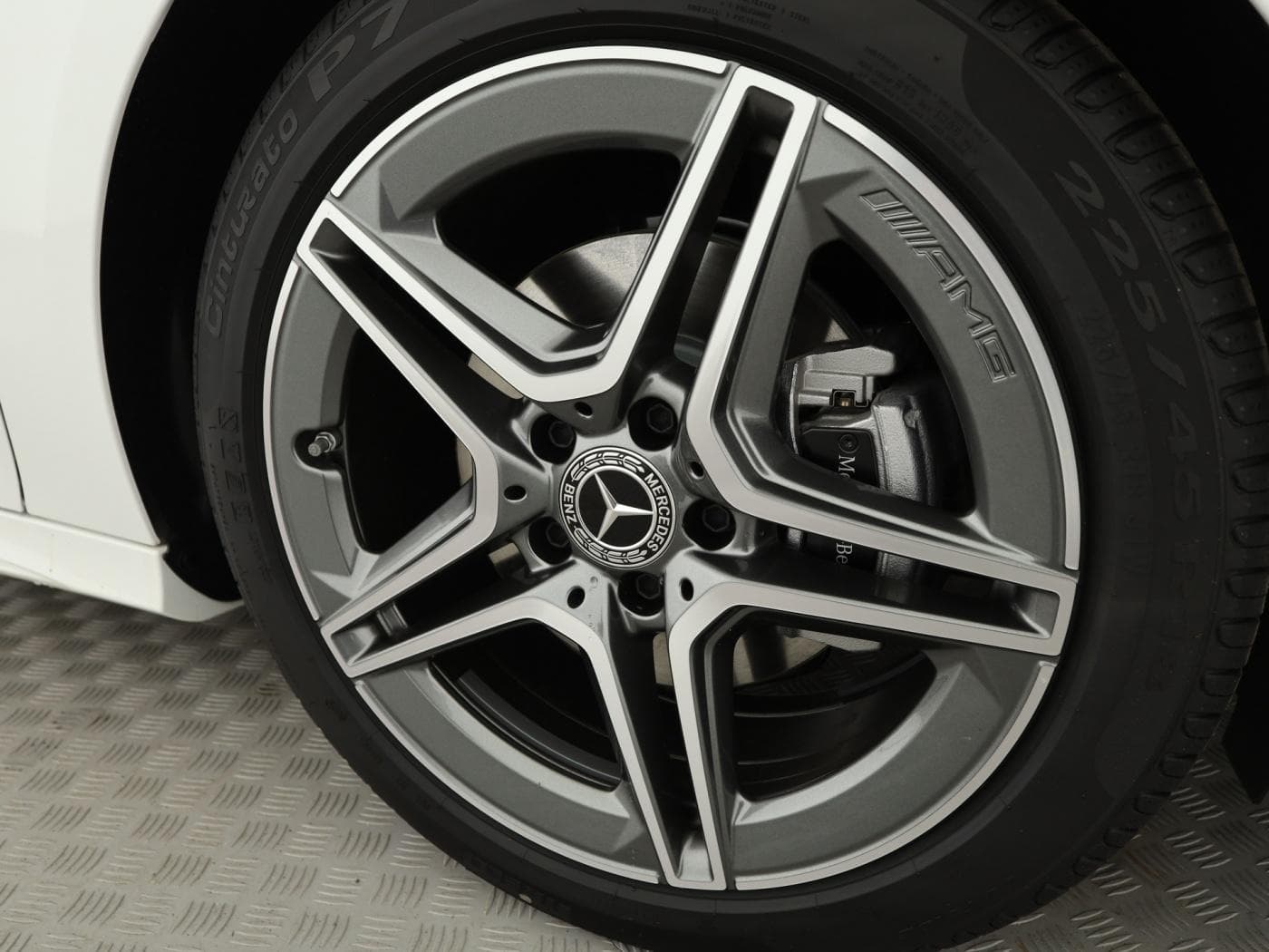 Mercedes-Benz B 200 Bild 21