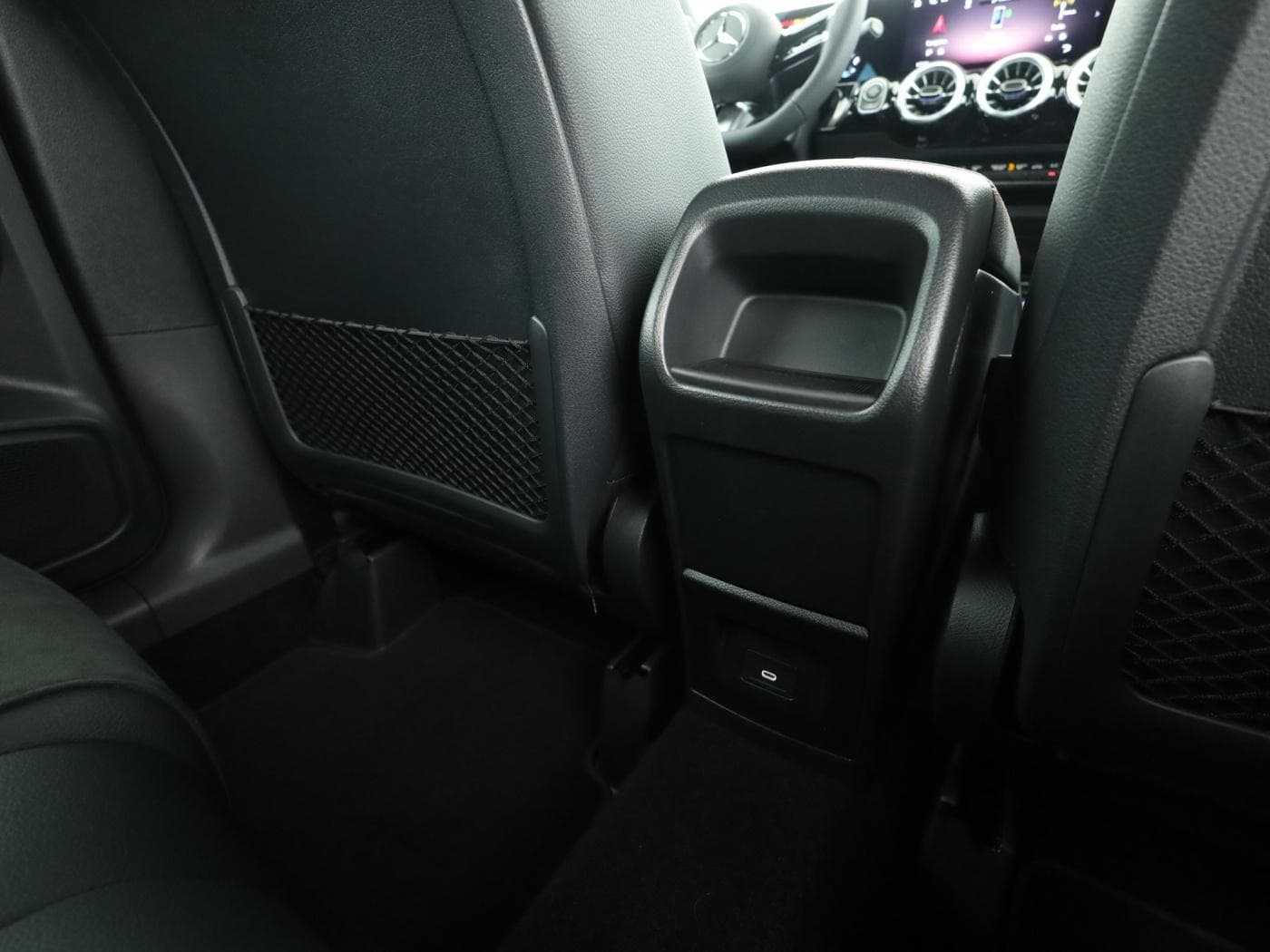 Mercedes-Benz B 200 Bild 24