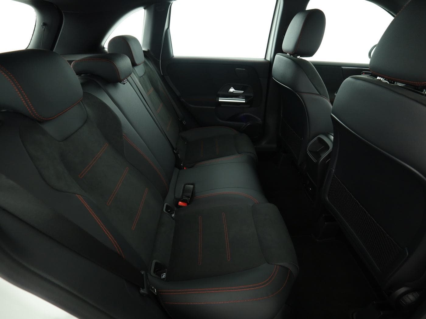 Mercedes-Benz B 200 Bild 25