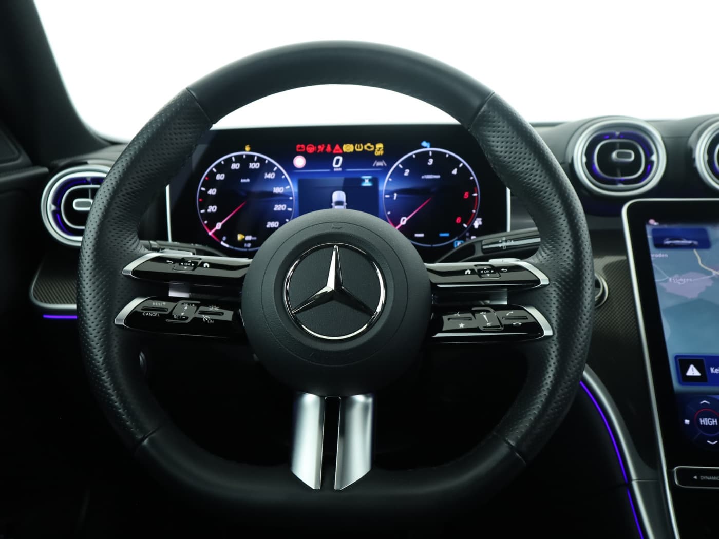 Mercedes-Benz C 300 d T Bild 11