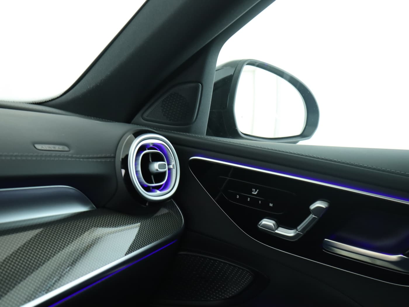 Mercedes-Benz C 300 d T Bild 16