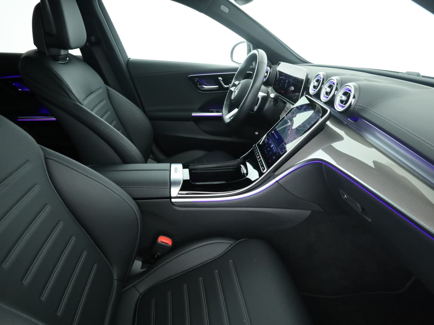 Mercedes-Benz C 300 d T Bild 17