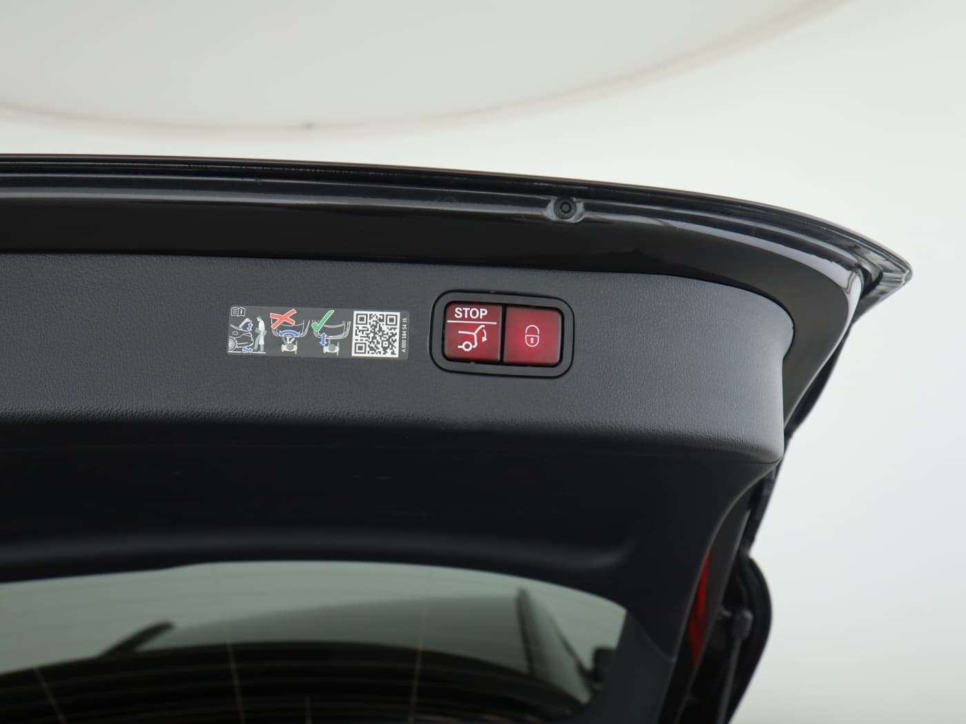 Mercedes-Benz C 300 d T Bild 24