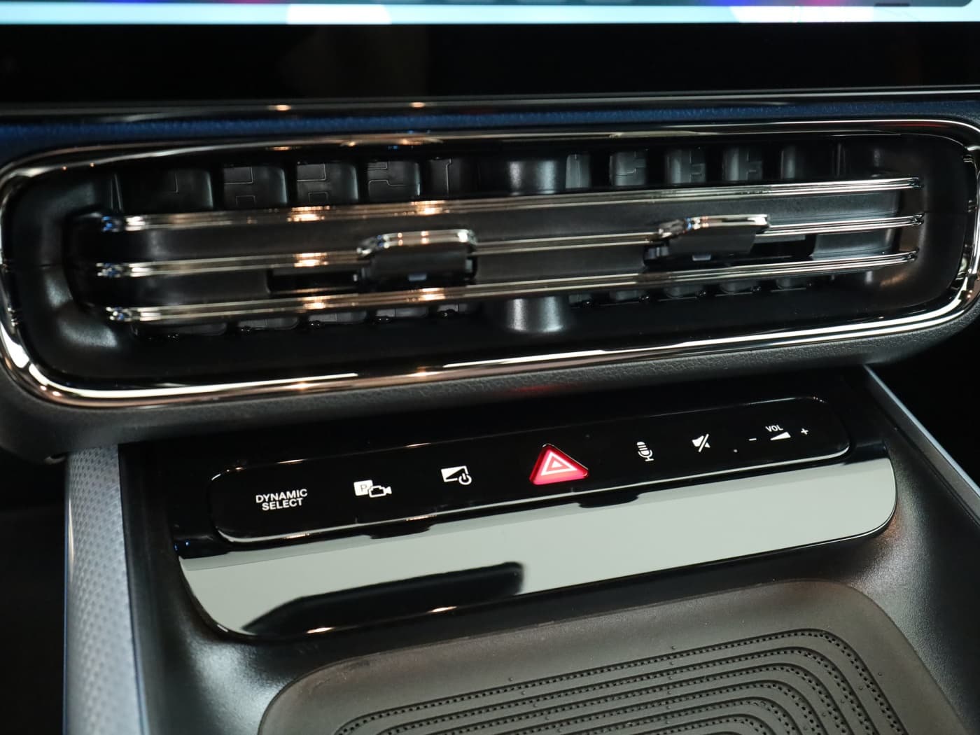 Mercedes-Benz CLA 250+ Shooting Brake mit EQ Technologie Bild 14