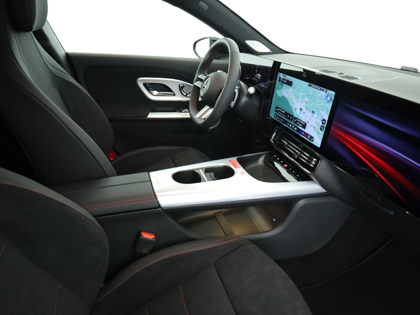 Mercedes-Benz CLA 250+ Shooting Brake mit EQ Technologie Bild 17