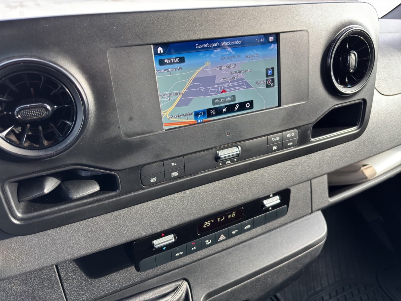 Mercedes-Benz Sprinter 317 CDI DoKa Pritsche Lang Bild 12