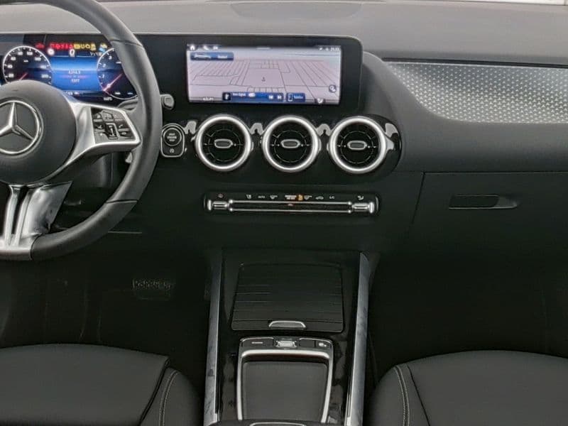 Mercedes-Benz B 200 Bild 5