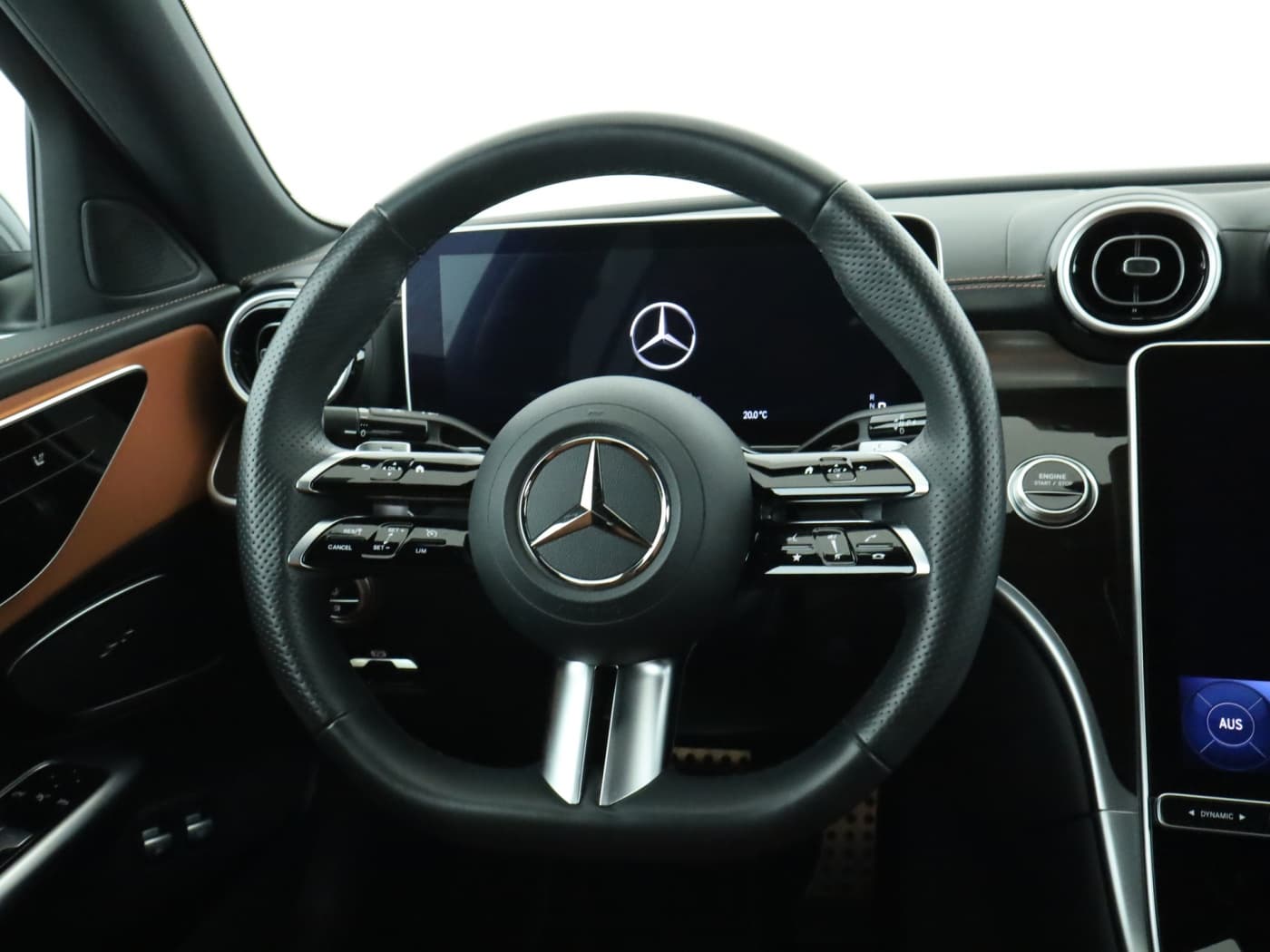 Mercedes-Benz C 300 e Bild 11