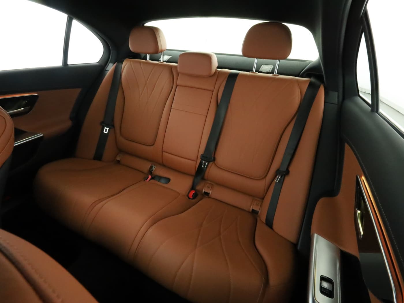 Mercedes-Benz C 300 e Bild 18