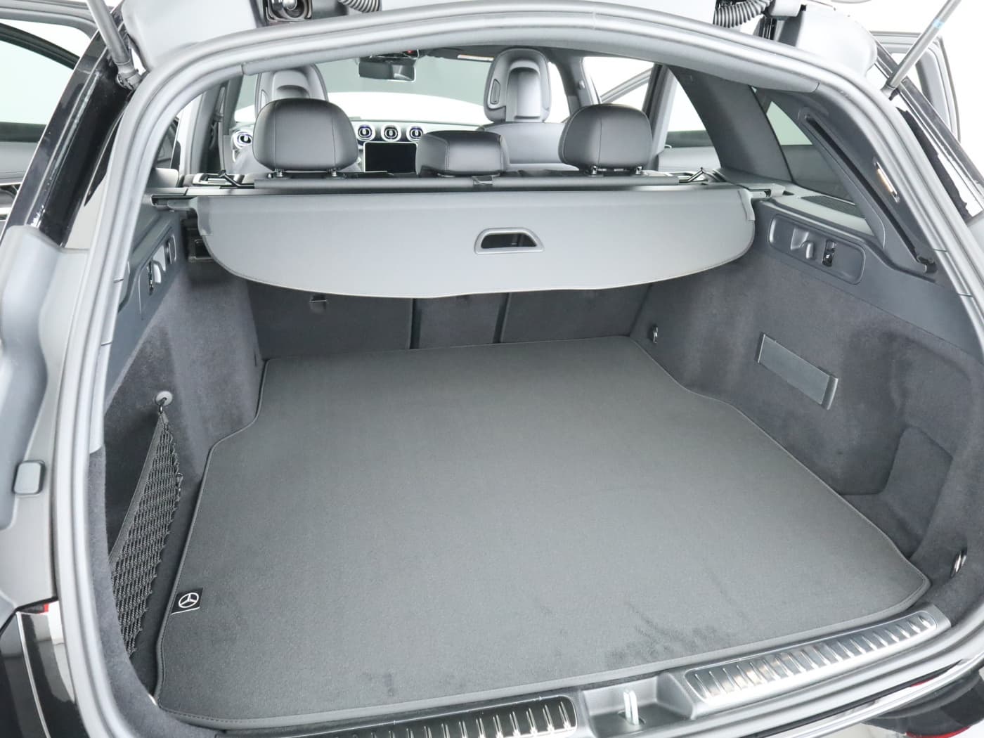 Mercedes-Benz C 300 d T-Modell Bild 23