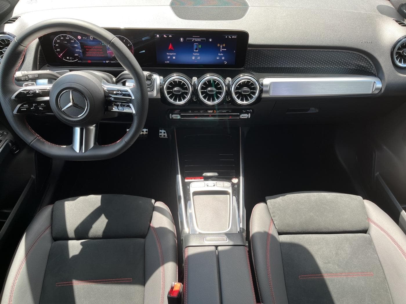 Mercedes-Benz GLB 200 Bild 12