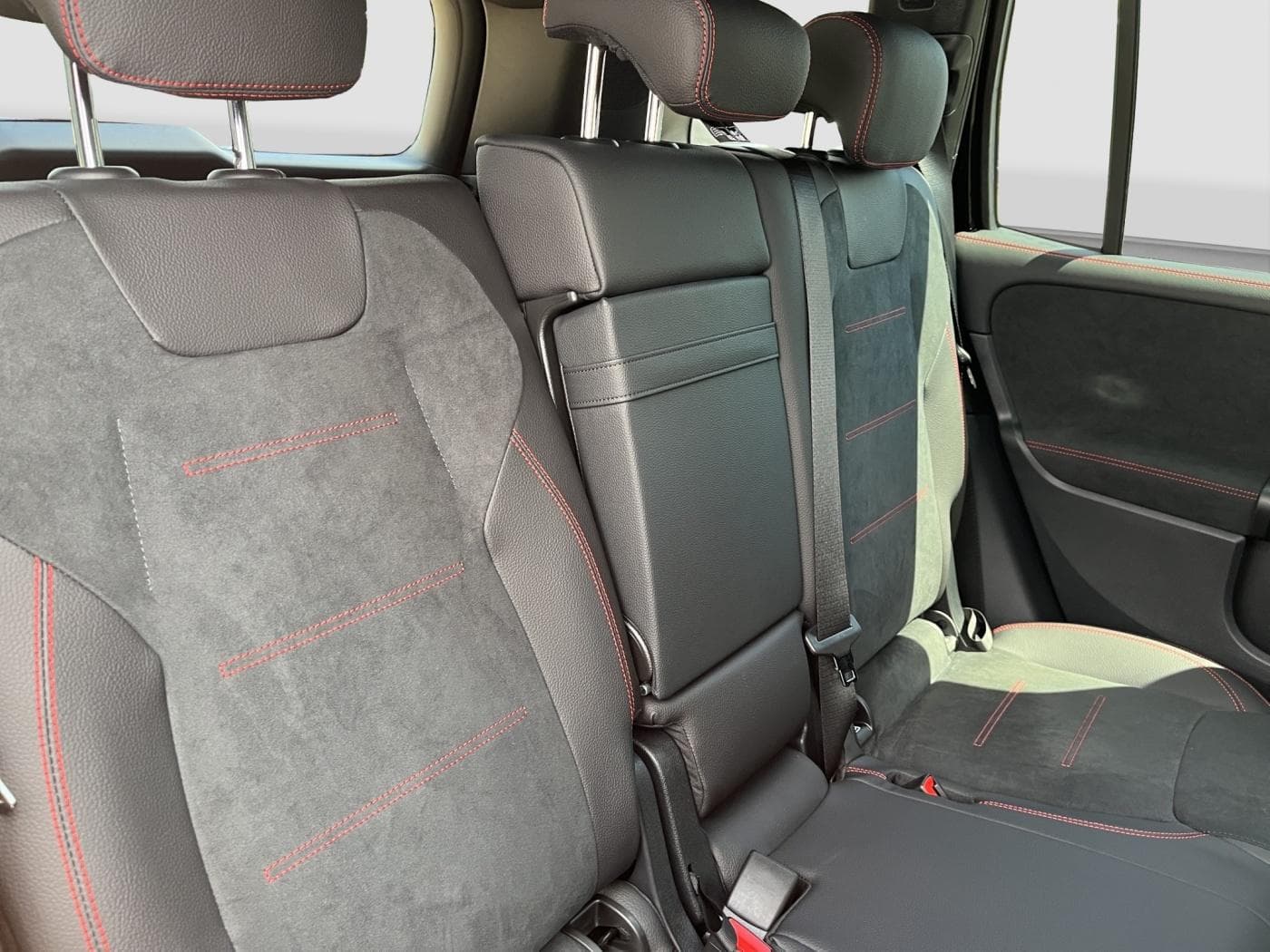 Mercedes-Benz GLB 200 Bild 14