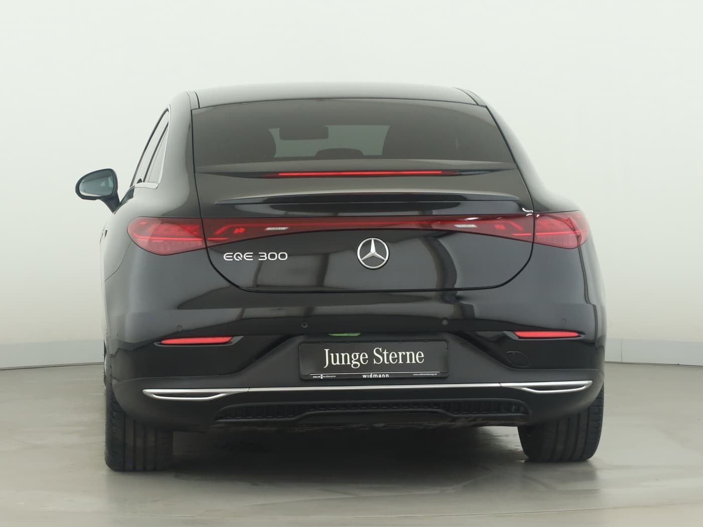 Mercedes-Benz EQE 300 Bild 4