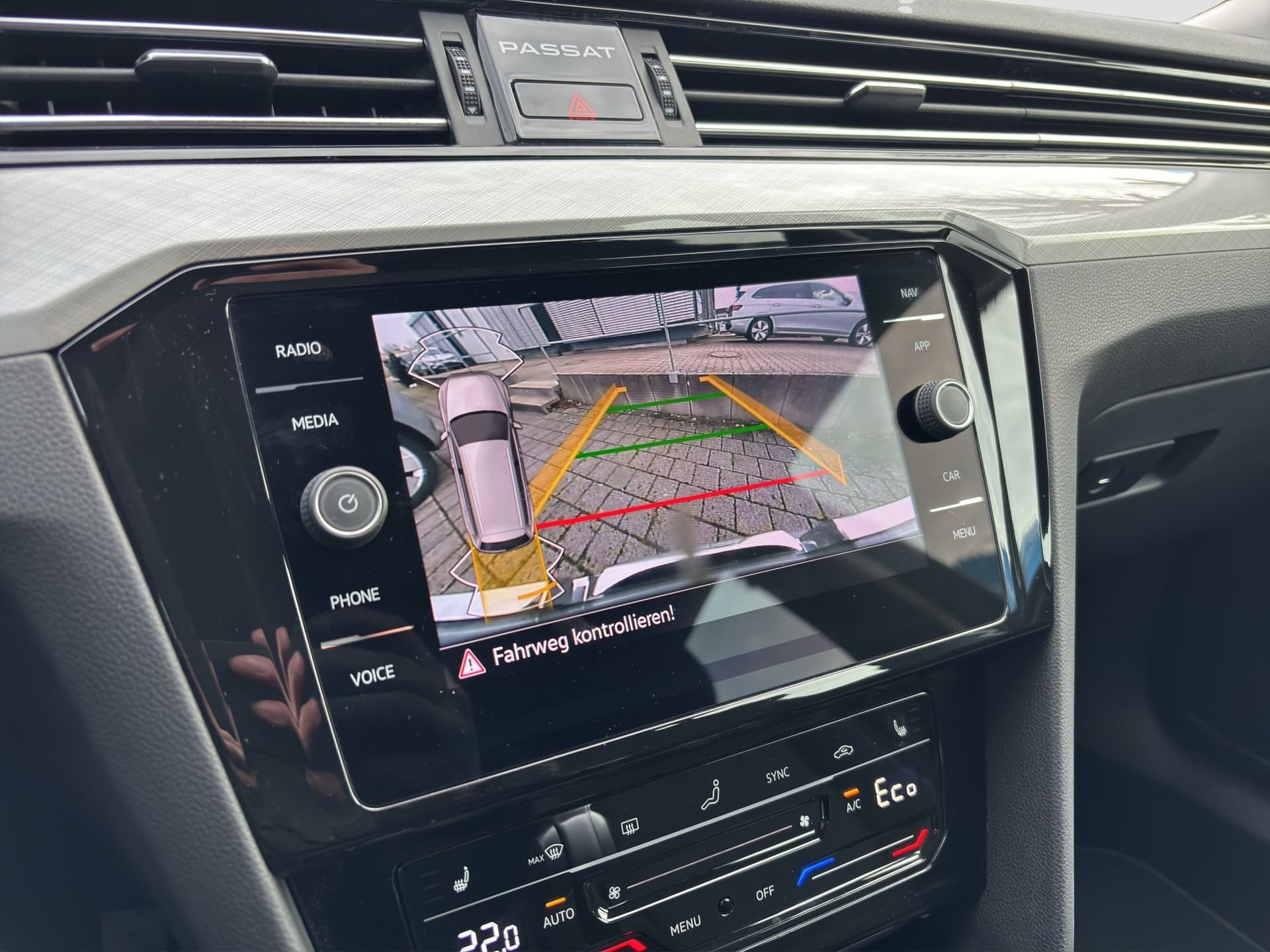 Volkswagen Passat GTE Variant 1.4 electric/TSI eHybrid 160kW 6-Gang DSG 4 Türen Bild 11