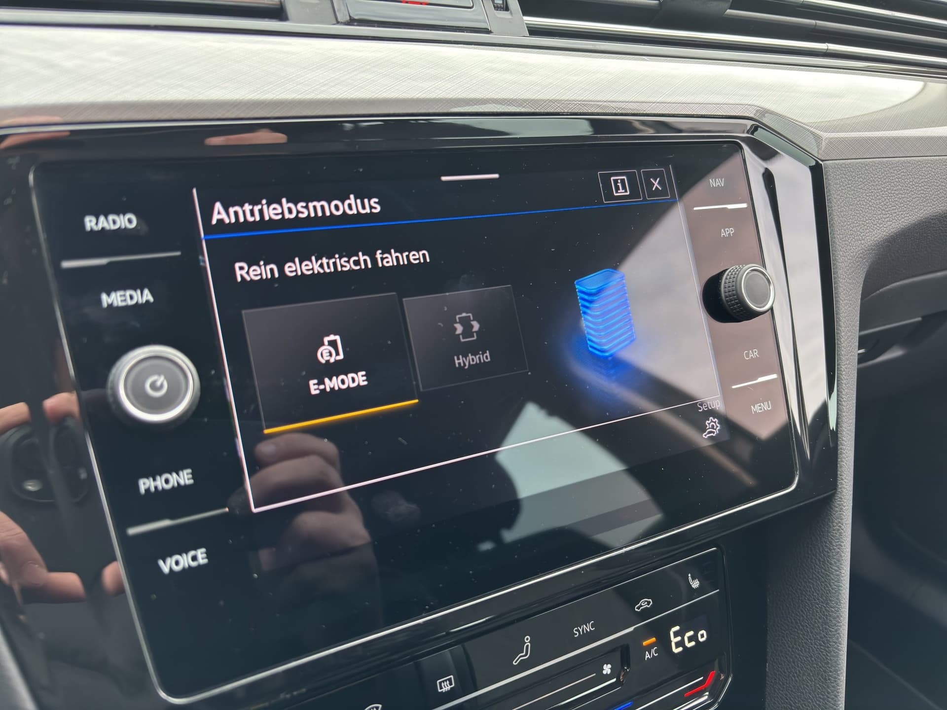 Volkswagen Passat GTE Variant 1.4 electric/TSI eHybrid 160kW 6-Gang DSG 4 Türen Bild 22