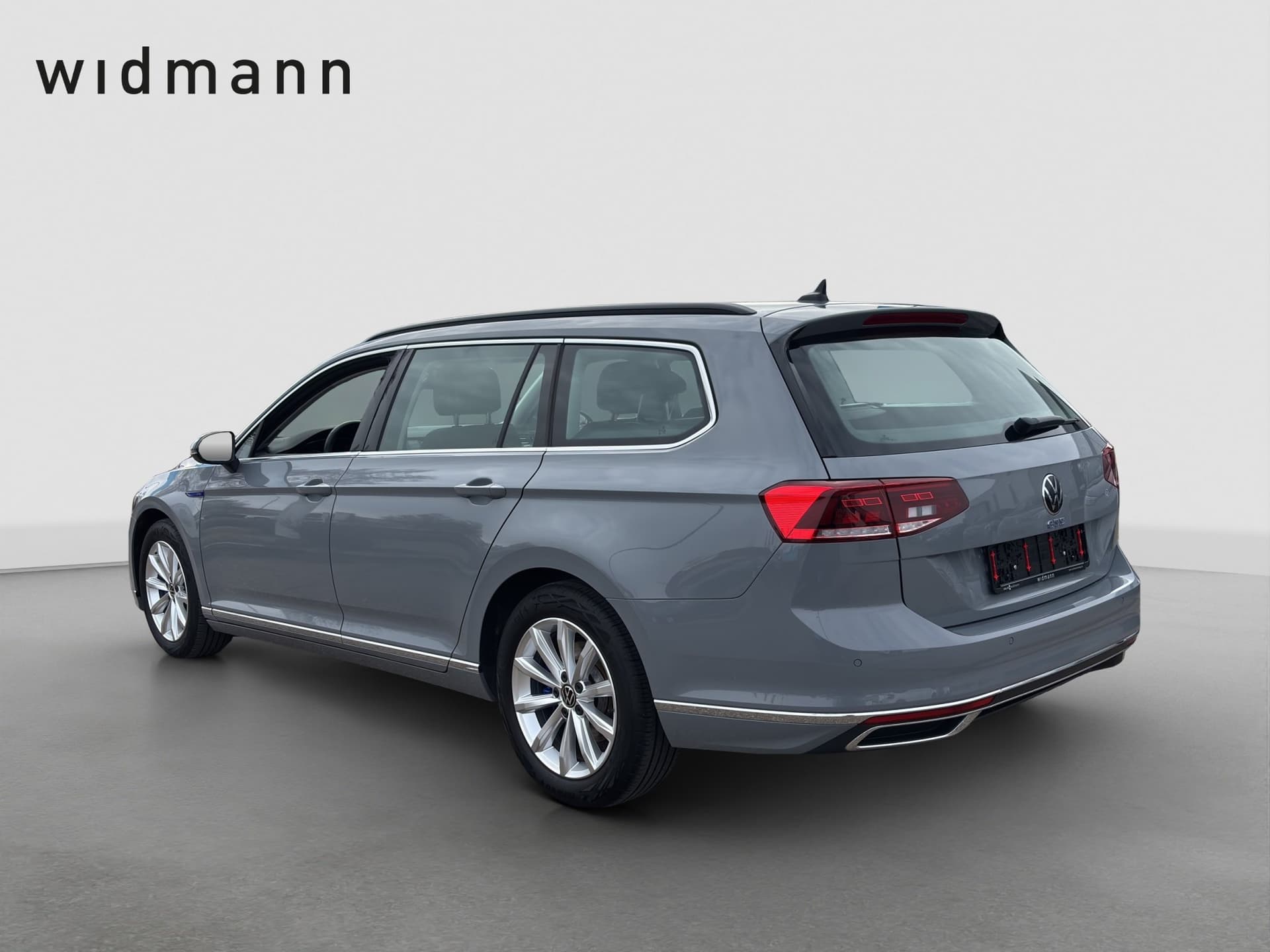 Volkswagen Passat GTE Variant 1.4 electric/TSI eHybrid 160kW 6-Gang DSG 4 Türen Bild 8