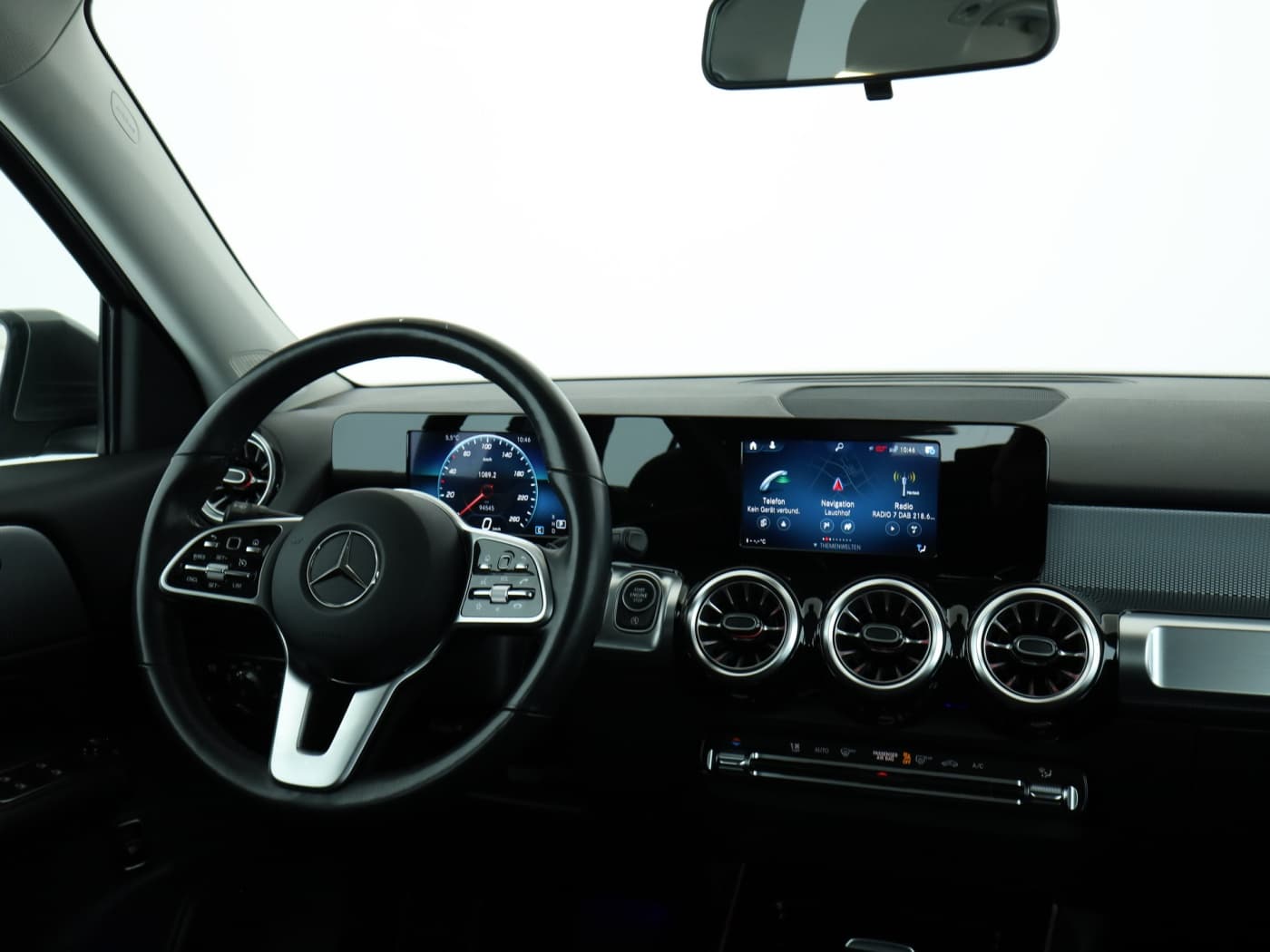 Mercedes-Benz GLB 220 d Bild 10