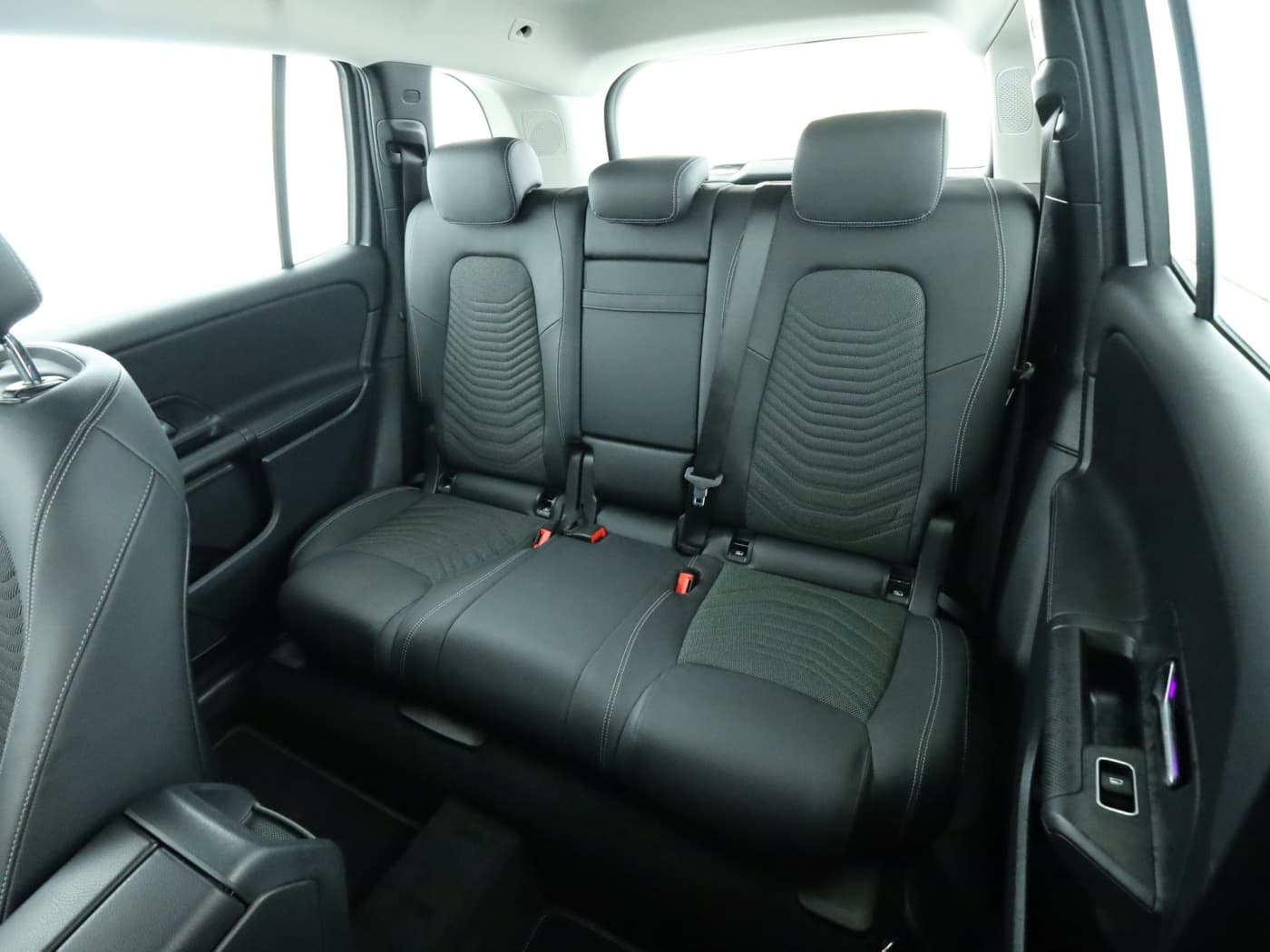 Mercedes-Benz GLB 220 d Bild 18