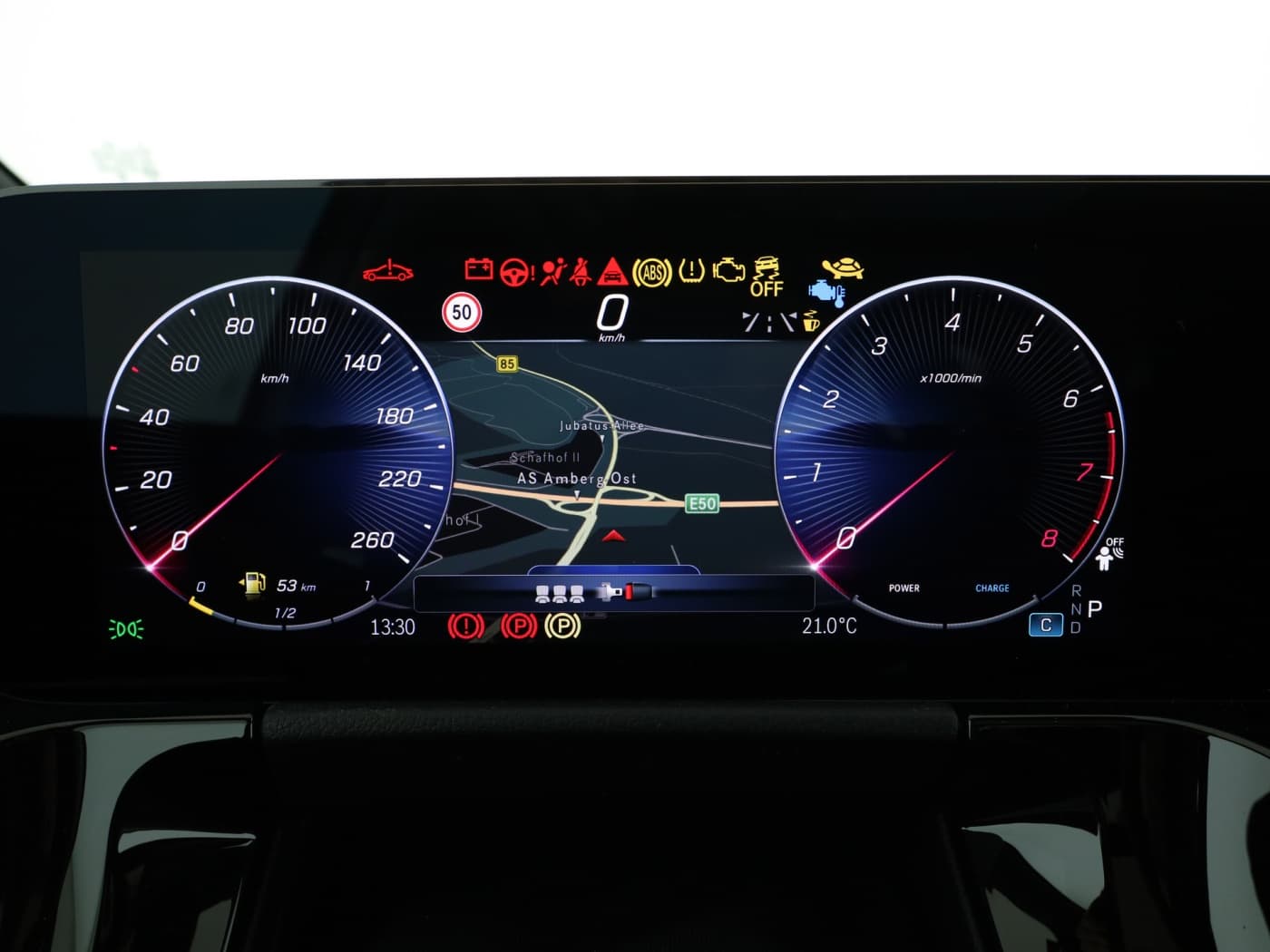 Mercedes-Benz GLA 200 Bild 12