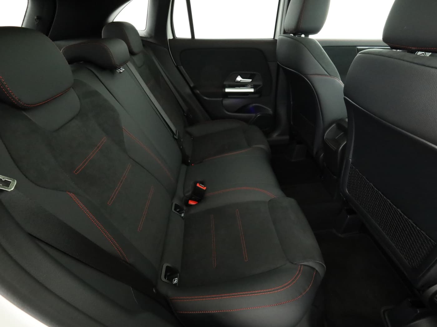 Mercedes-Benz GLA 200 Bild 27