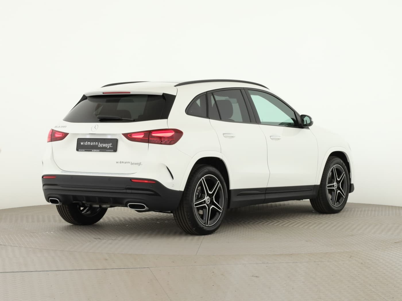 Mercedes-Benz GLA 200 Bild 6