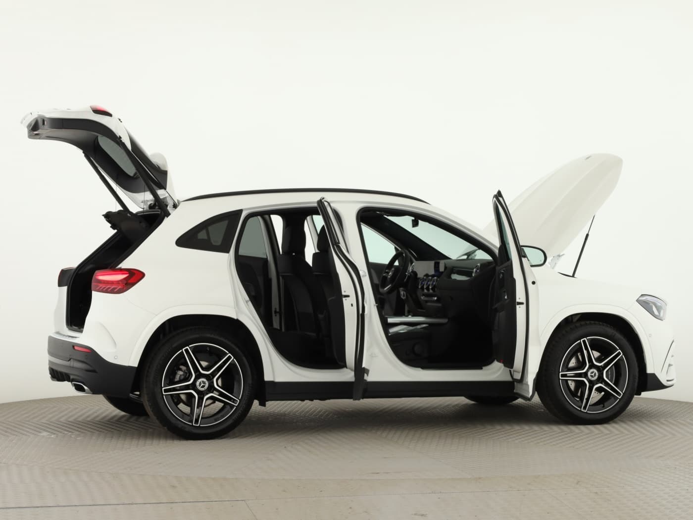 Mercedes-Benz GLA 200 Bild 8