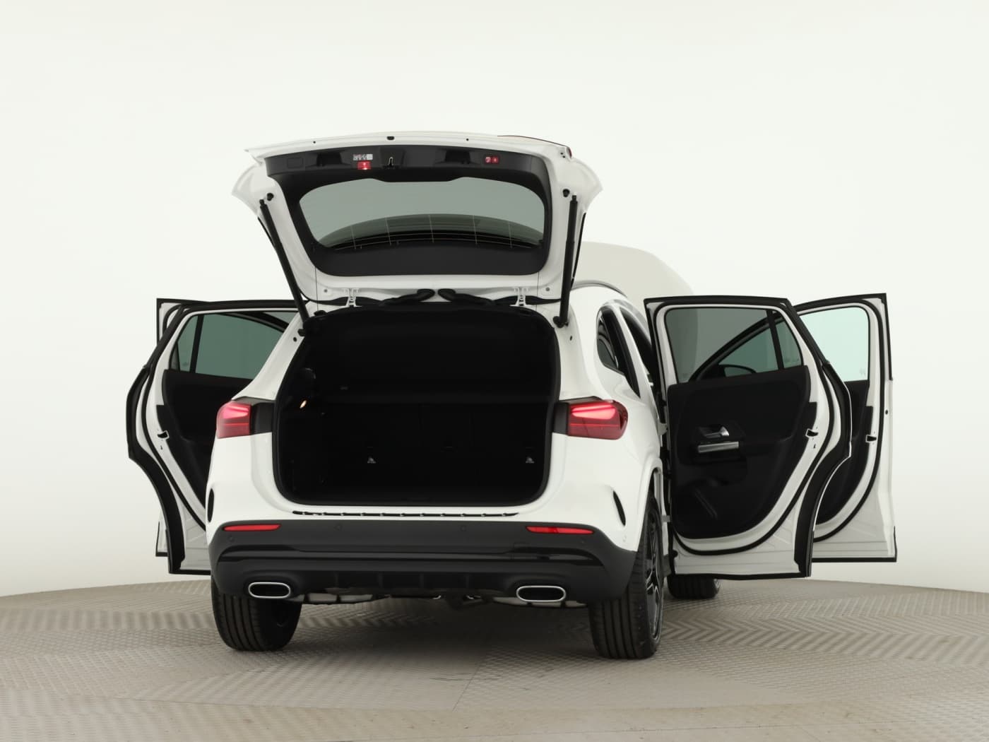 Mercedes-Benz GLA 200 Bild 9