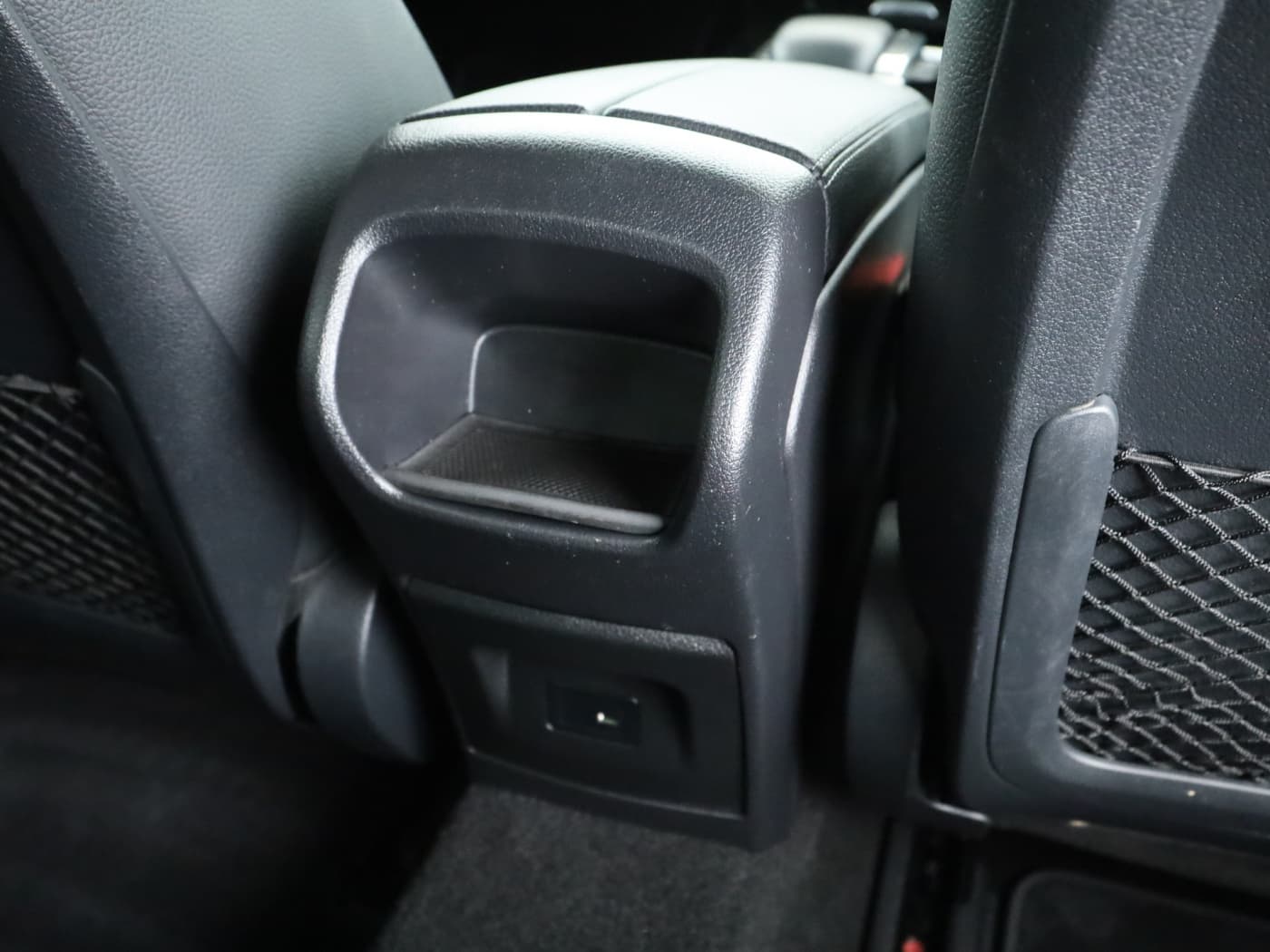 Mercedes-Benz CLA 250 e Bild 23