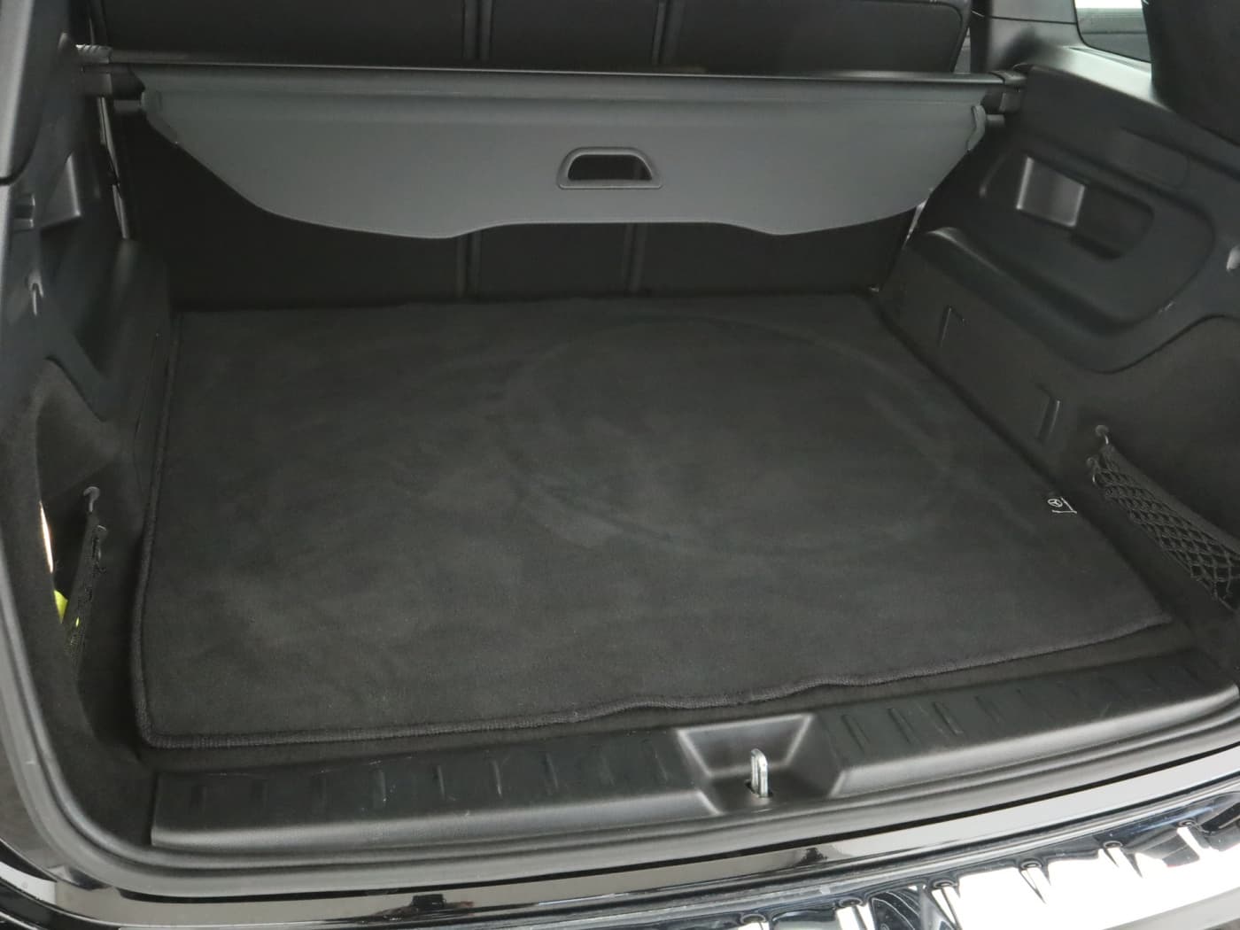 Mercedes-Benz EQB 300 4M Bild 22
