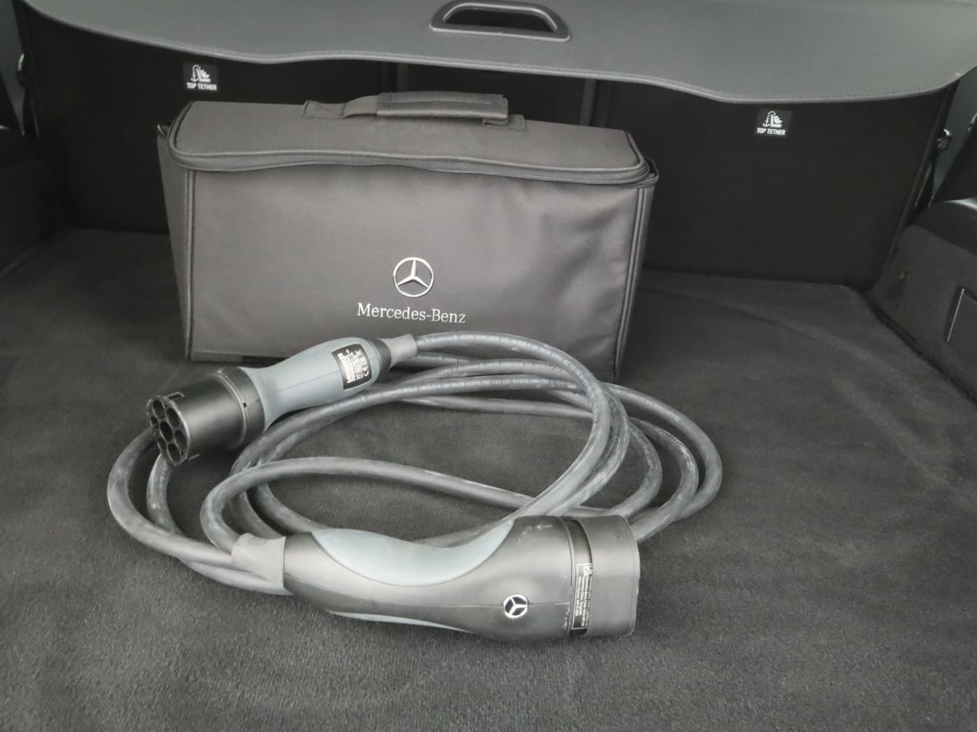 Mercedes-Benz EQB 300 4M Bild 26