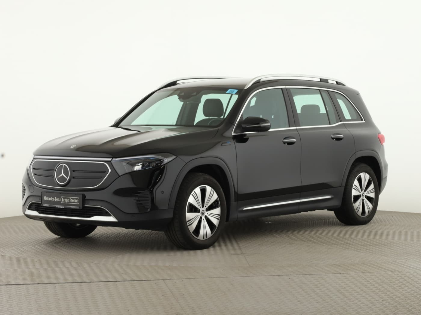 Mercedes-Benz EQB 300 4M Bild 5