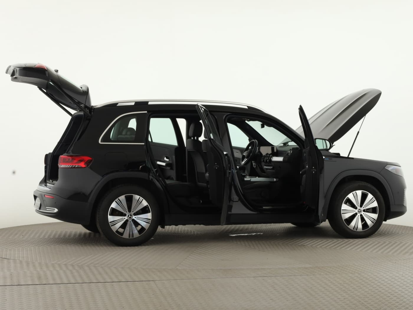 Mercedes-Benz EQB 300 4M Bild 8