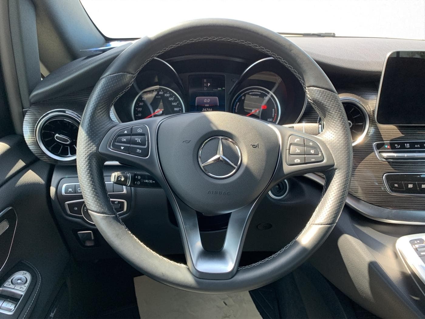 Mercedes-Benz EQV 300 AVANTGARDE Bild 10