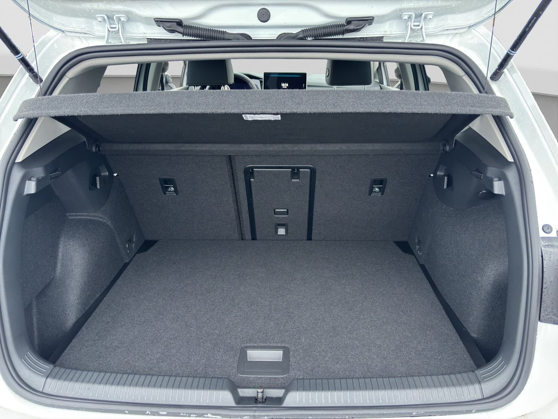 Volkswagen Golf Life GOAL 1.5 eTSI 115 PS Bild 16