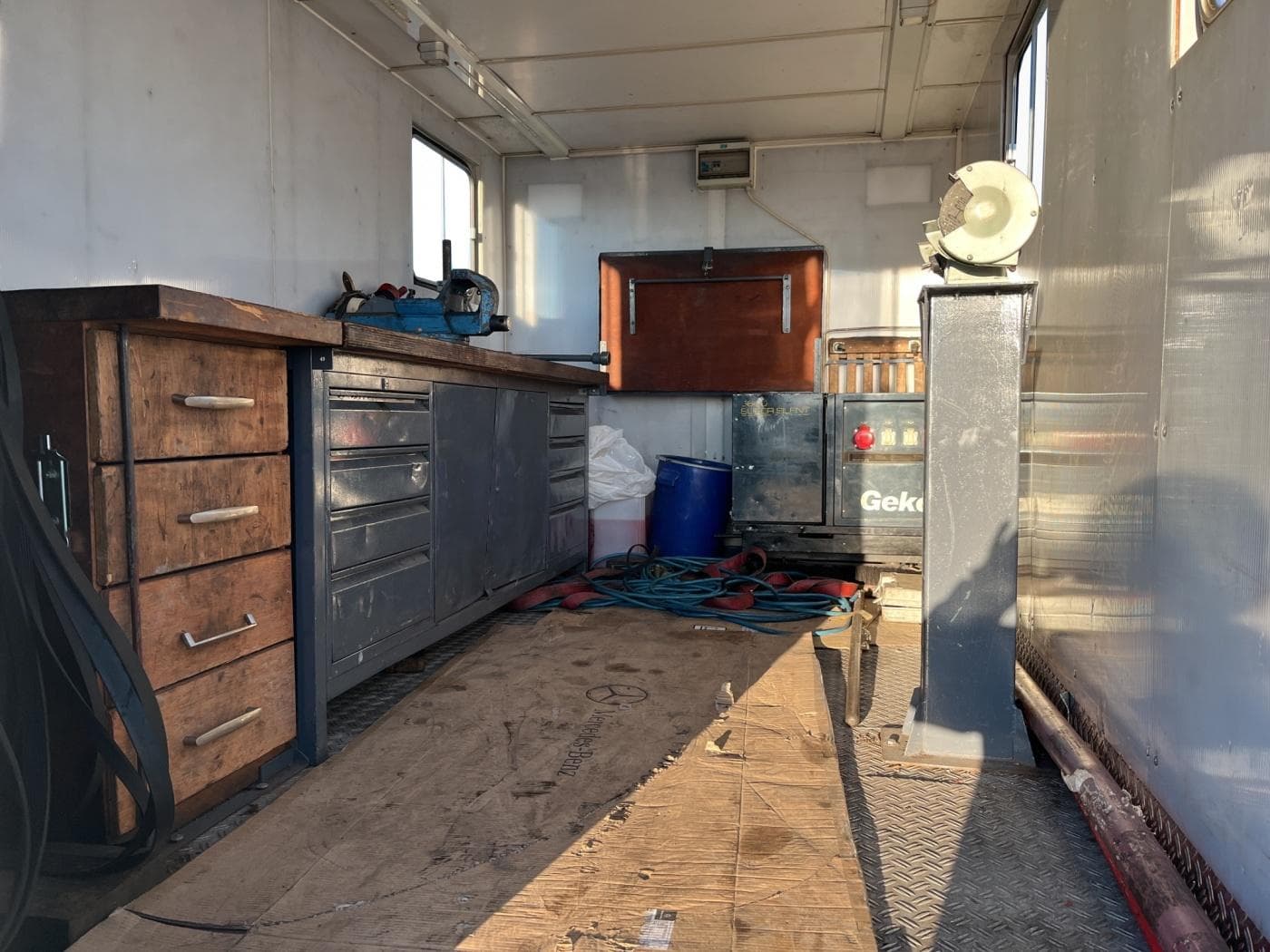 Mercedes-Benz Vario 616 D Koffer Werkstattkoffer Bild 11