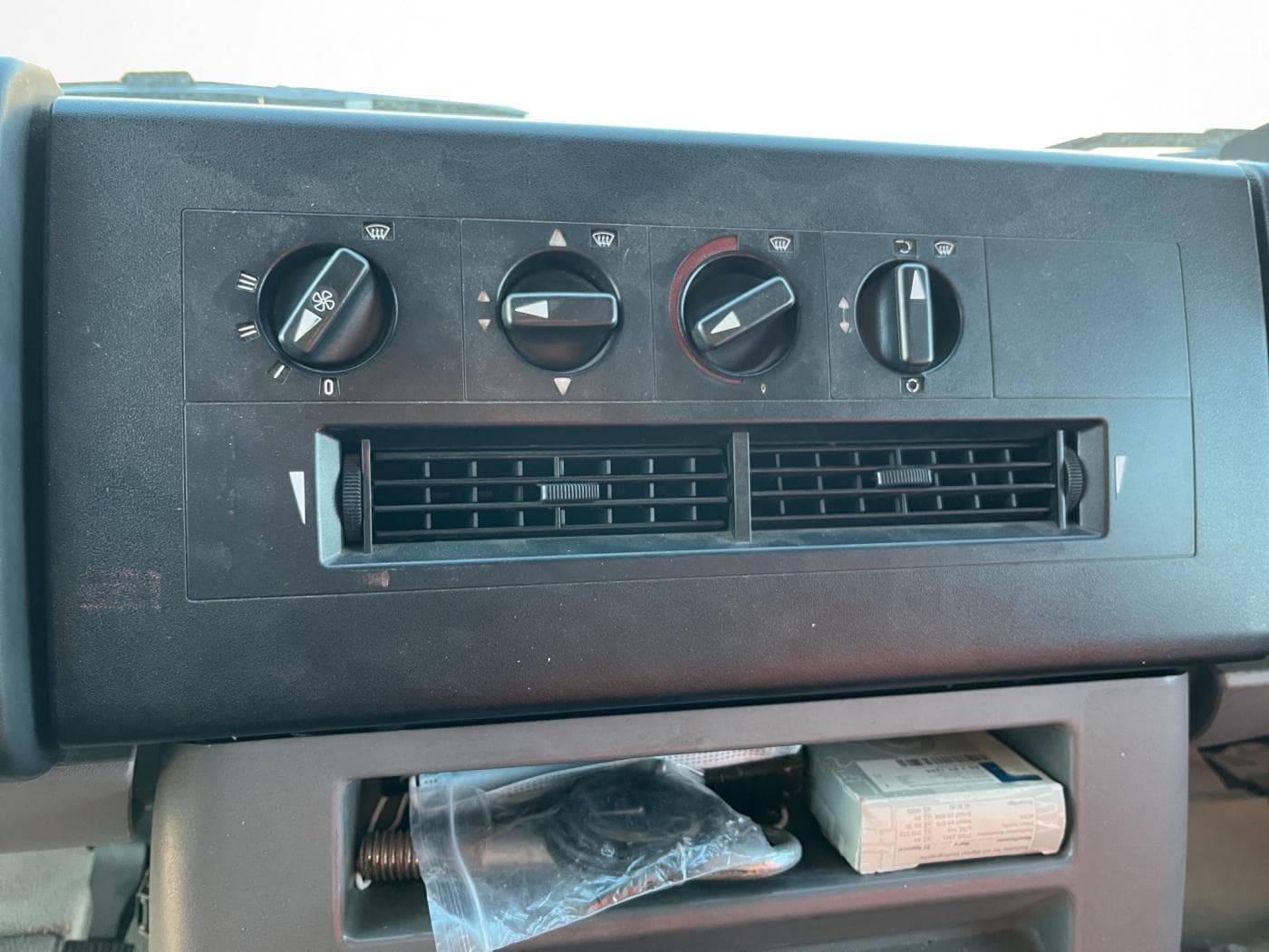 Mercedes-Benz Vario 616 D Koffer Werkstattkoffer Bild 9