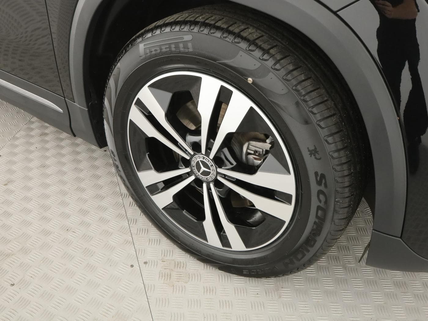 Mercedes-Benz GLA 180 Bild 21