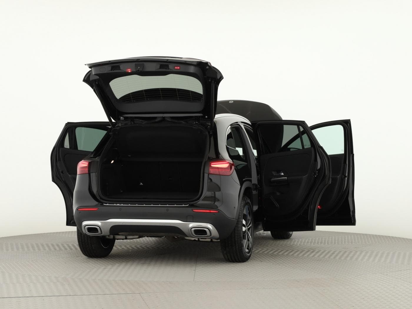 Mercedes-Benz GLA 180 Bild 9