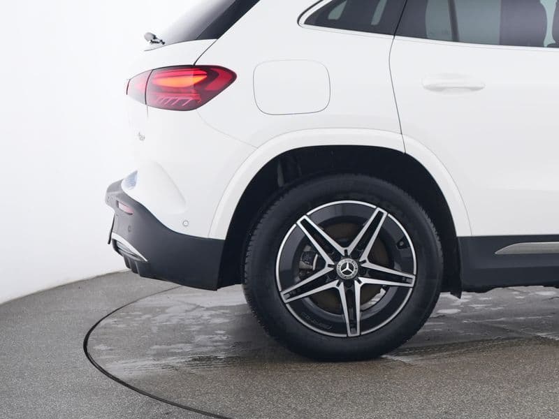 Mercedes-Benz EQA 350 4M Bild 4