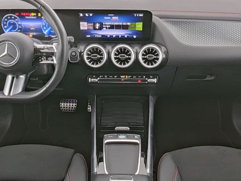 Mercedes-Benz EQA 350 4M Bild 5