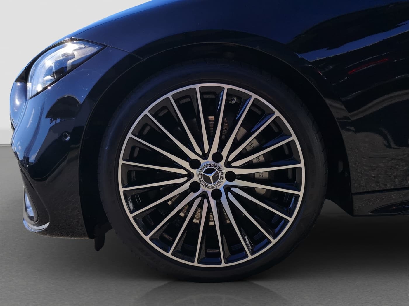 Mercedes-Benz C 300 d 4M Bild 20