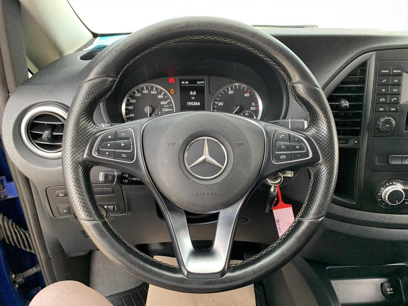 Mercedes-Benz Vito 119 Tourer XL Bild 10