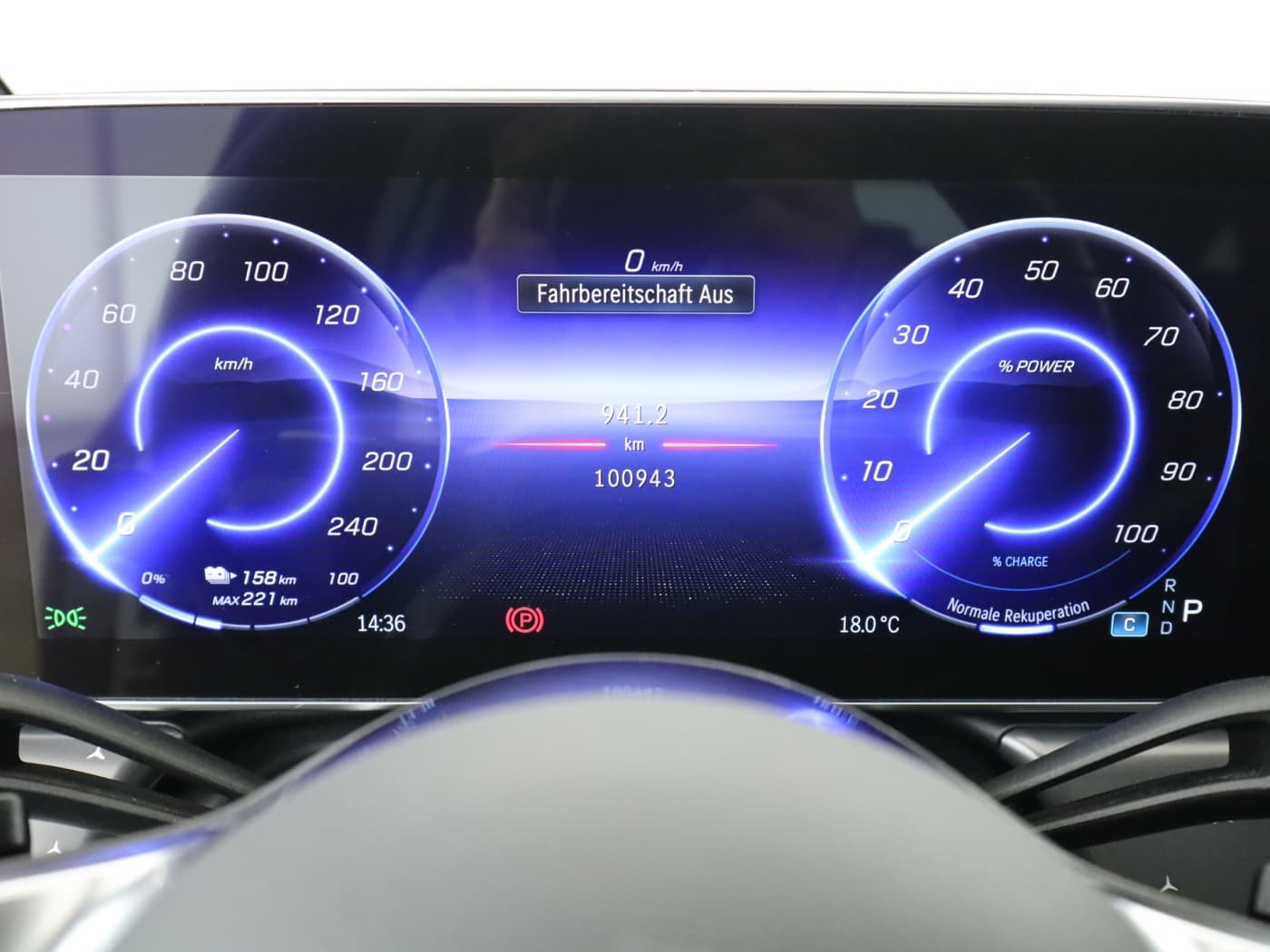 Mercedes-Benz EQE 350+ Bild 12