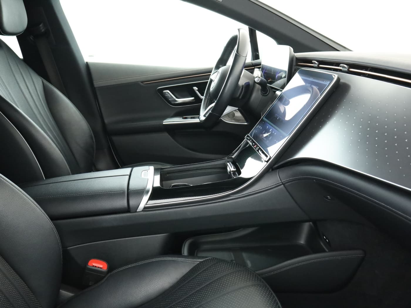 Mercedes-Benz EQE 350+ Bild 17