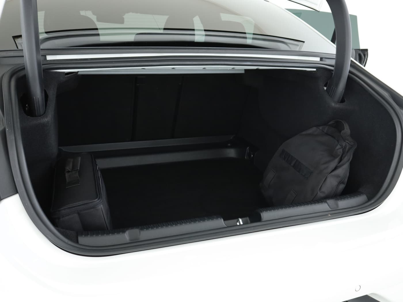 Mercedes-Benz EQE 350+ Bild 22