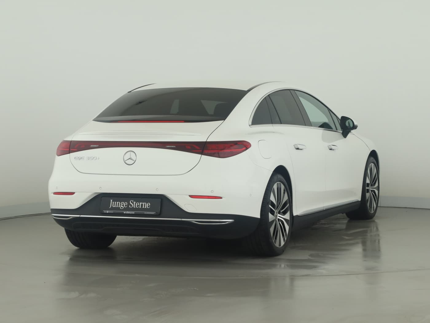 Mercedes-Benz EQE 350+ Bild 6